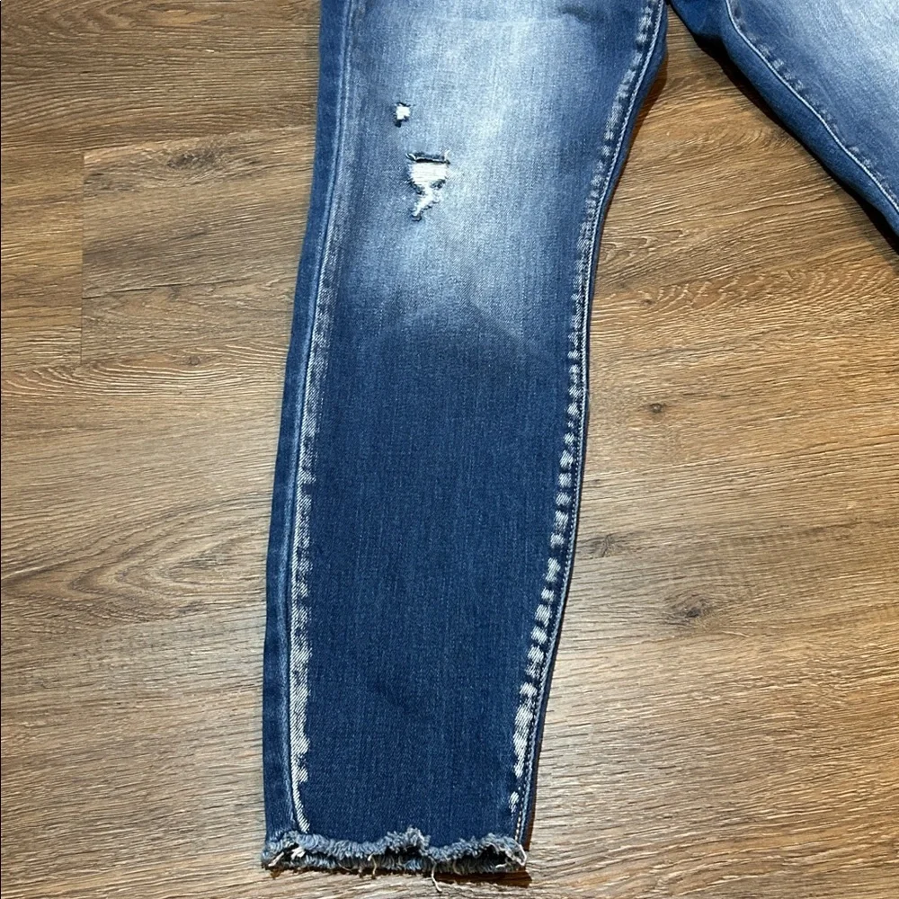 KanCan Blue Distressed High Rise Ankle Skinny Jeans •NWT• - Picture 3 of 11